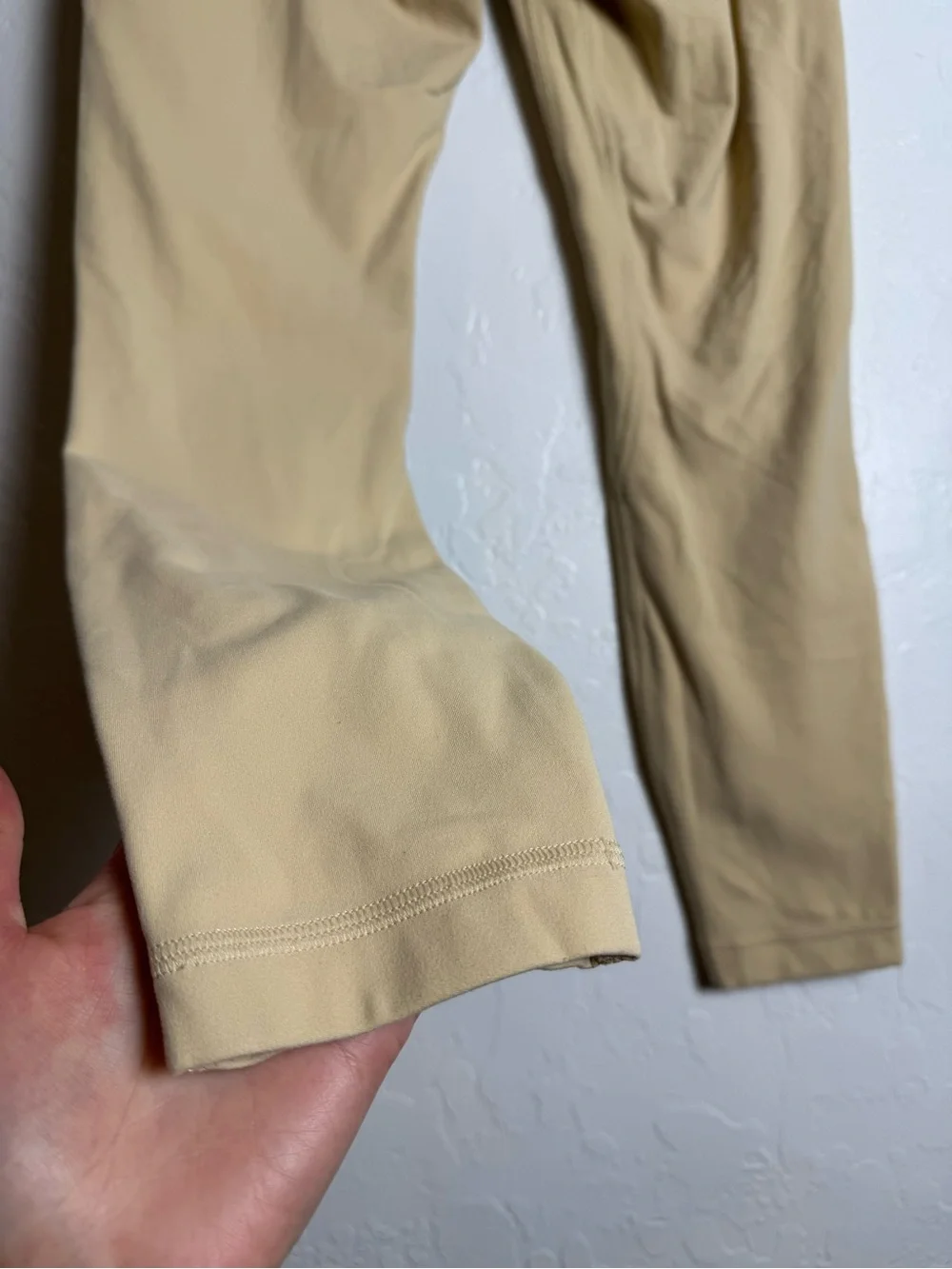 Lululemon Align High Rise Legging 25” Butter Cream Yellow Size 6